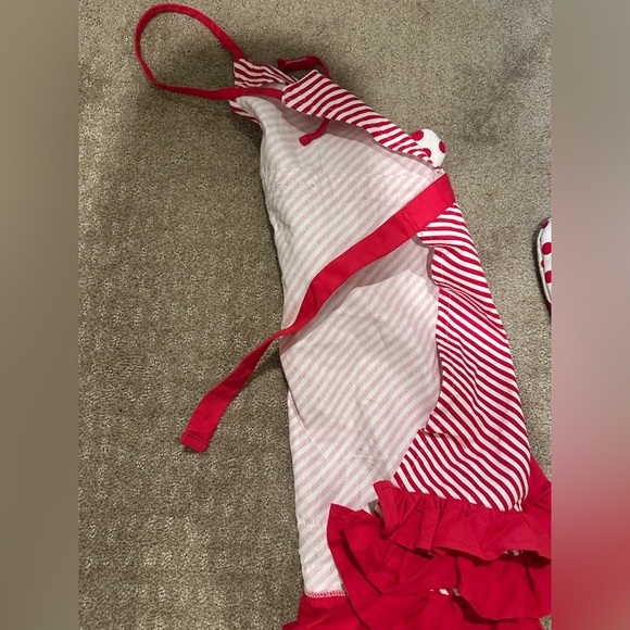 American Girl Doll Matching Red and White Striped Apron Set with Polka Dot Mitts - Picture 5 of 5